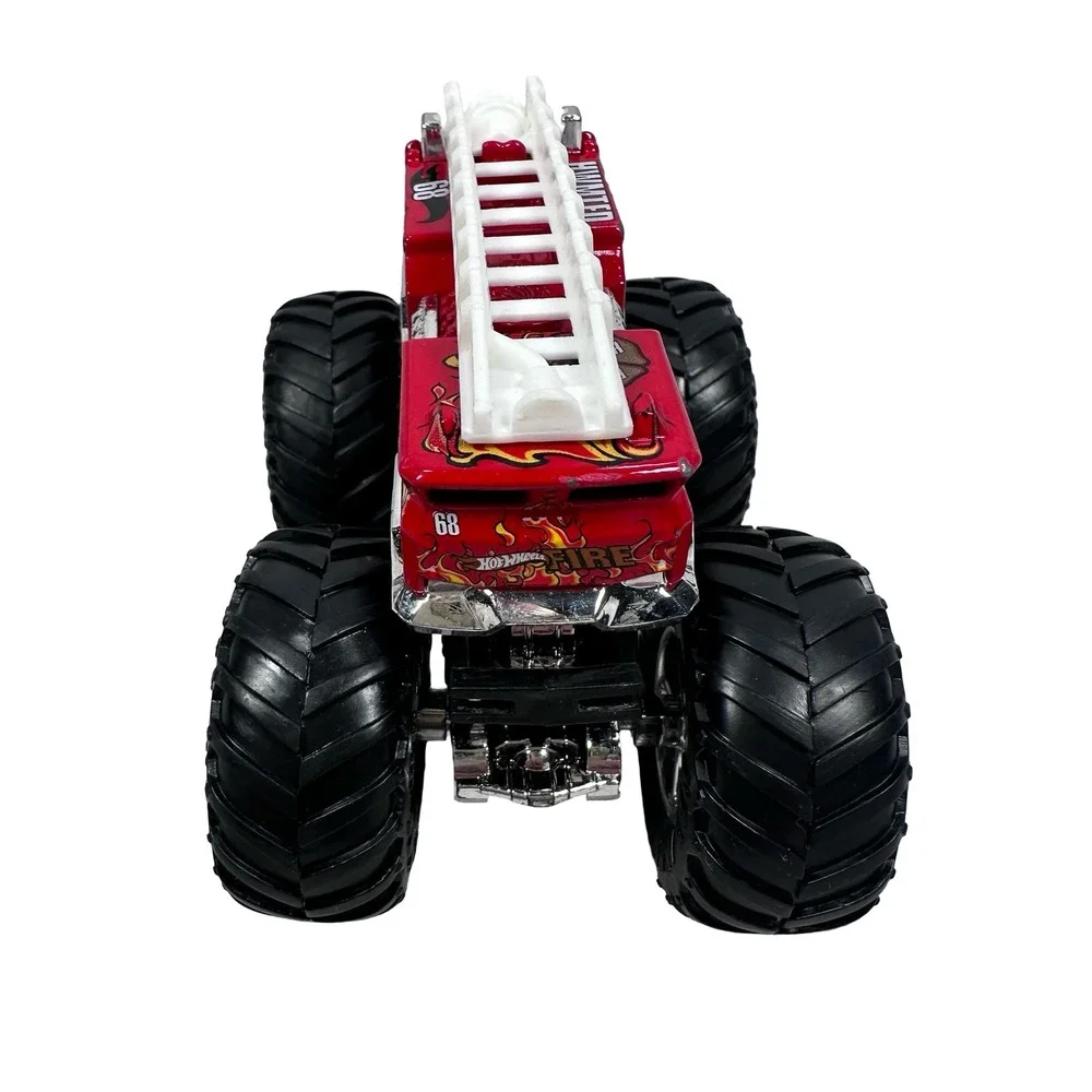 Hot‎ Wheels Monster Trucks 5 Alarm Fire Truck 68 Red Chrome Flames Silver Wheels